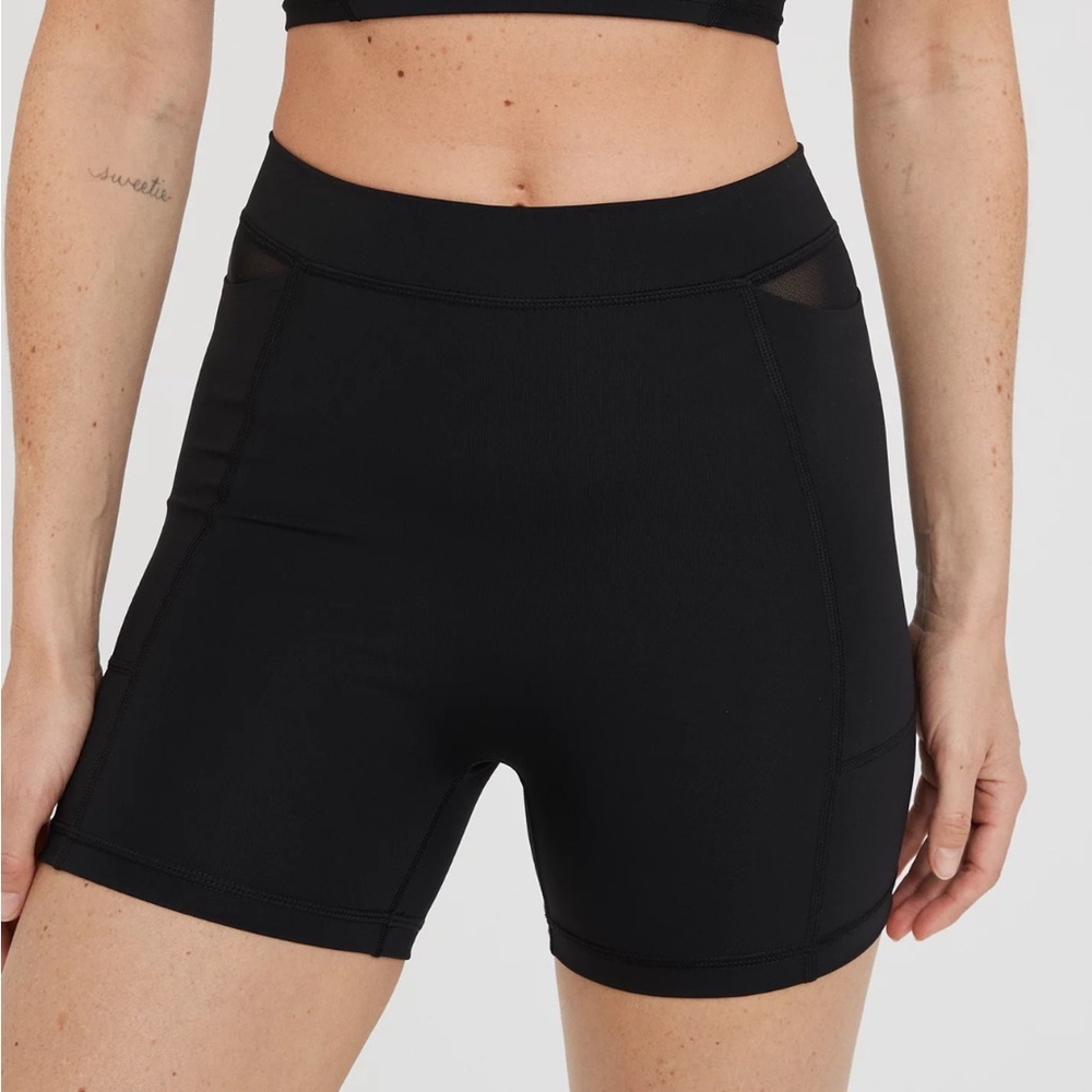 NWT OFFLINE By Aerie Goals Pocket 4" Bike Short
